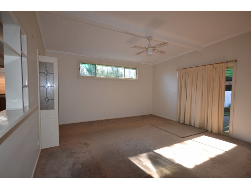 19 Shelley Avenue, Kilsyth VIC 3137