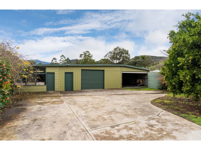 5 Britannia Creek Road, Wesburn VIC 3799