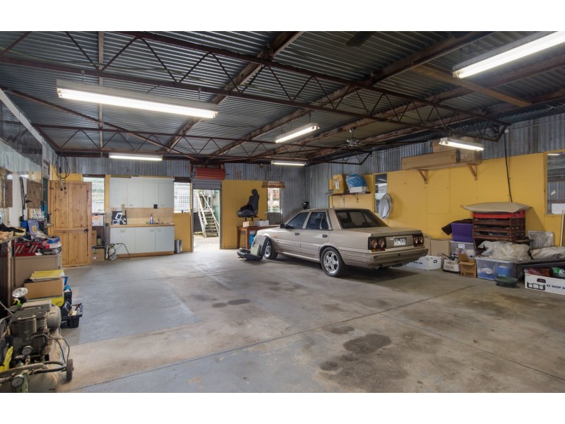 5 Britannia Creek Road, Wesburn VIC 3799