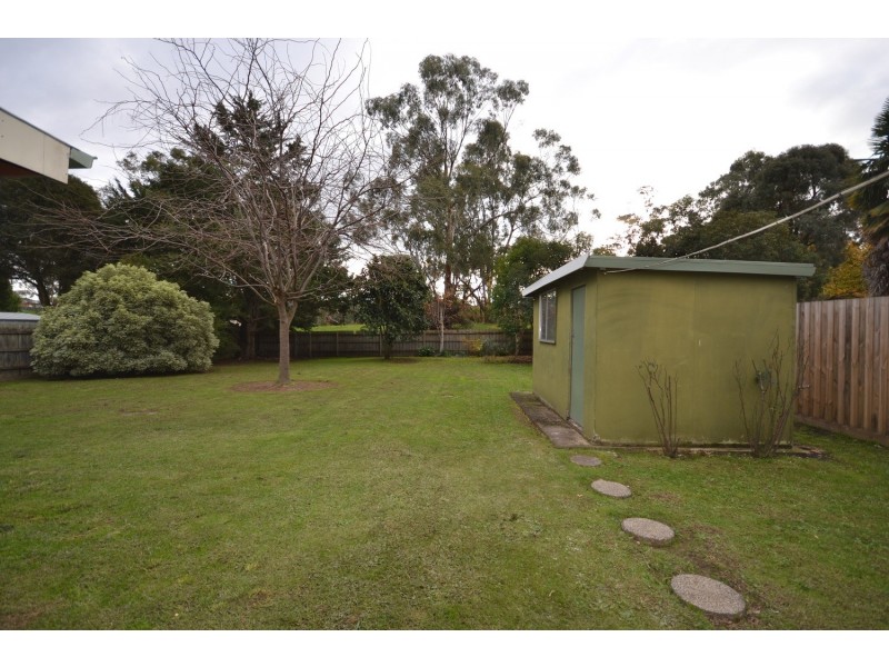 105 Carronvale Road, Mooroolbark VIC 3138
