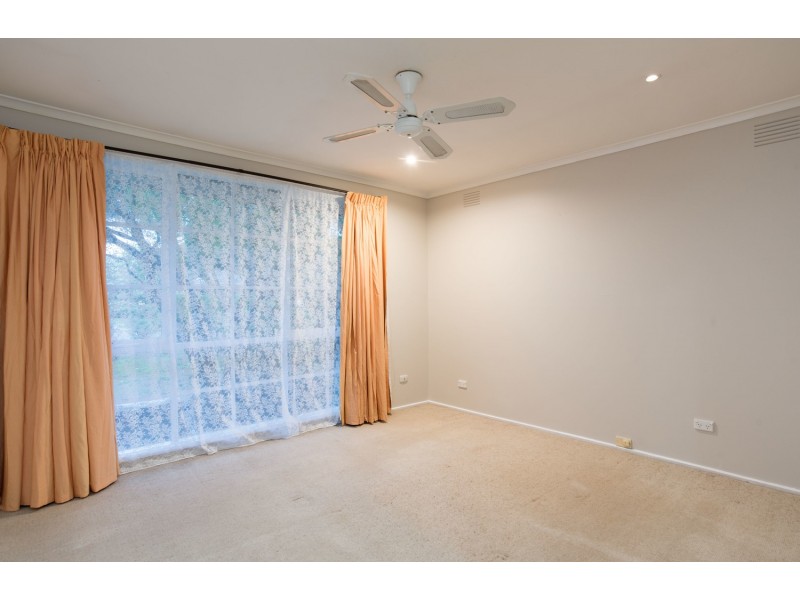 25 Kevin Court, Kilsyth VIC 3137