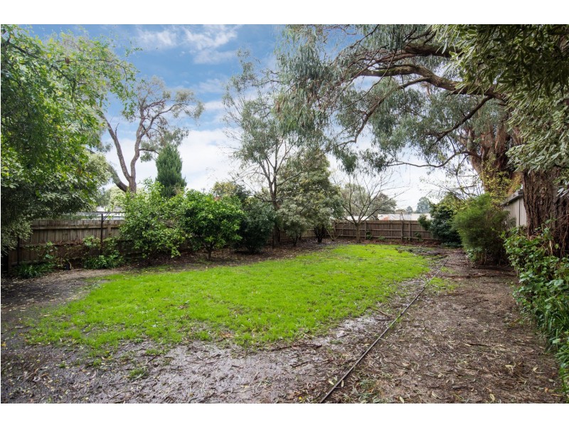 25 Kevin Court, Kilsyth VIC 3137