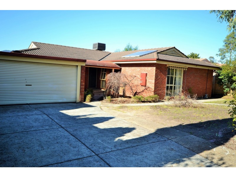 2 Como Close, Croydon VIC 3136