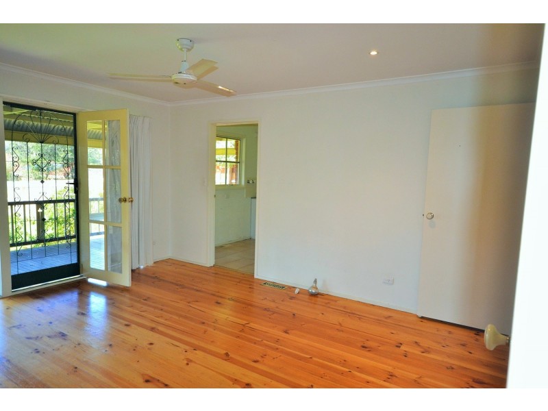 2 Como Close, Croydon VIC 3136