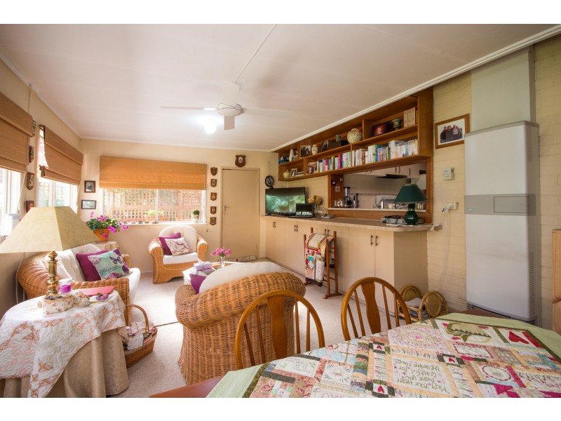 12 Wordsworth Street, Mooroolbark VIC 3138