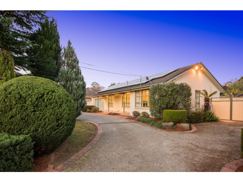 4 Wandana Street, Mooroolbark VIC 3138