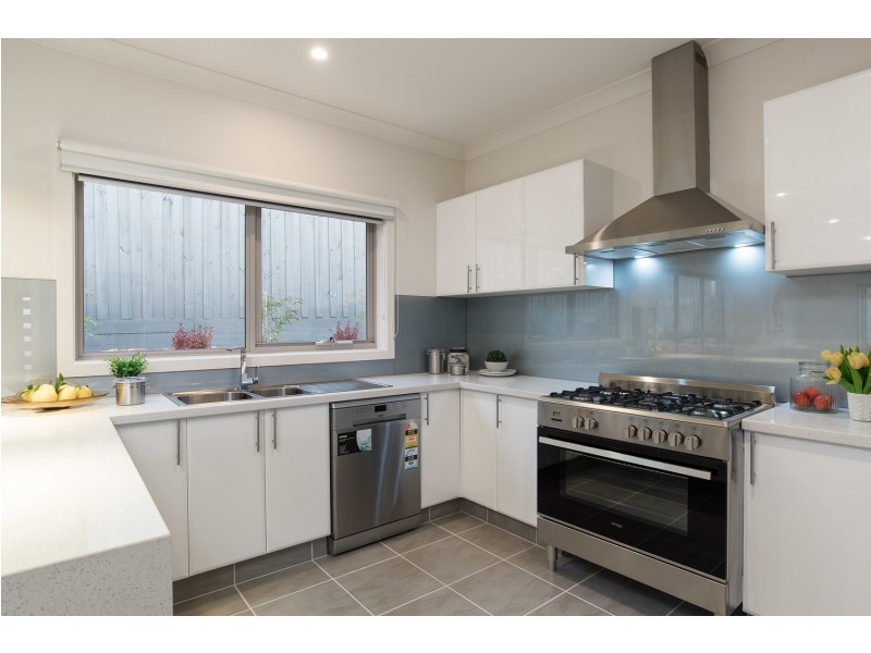 2/26 Tamworth Road, Kilsyth VIC 3137