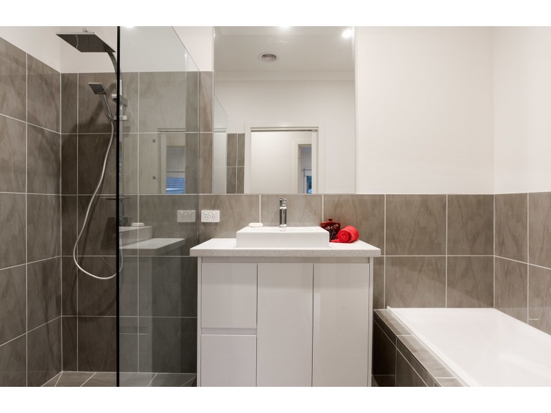 2/26 Tamworth Road, Kilsyth VIC 3137