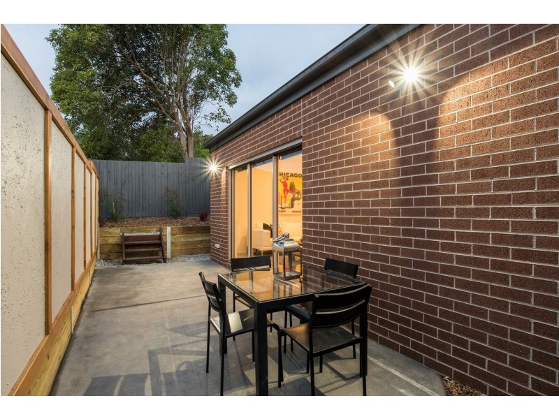 2/26 Tamworth Road, Kilsyth VIC 3137