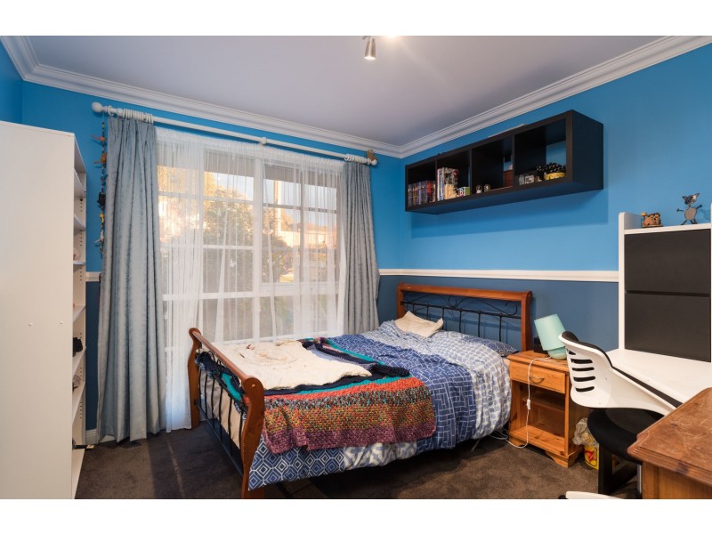 53 Woodville Road, Mooroolbark VIC 3138