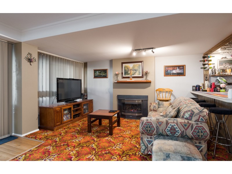 53 Woodville Road, Mooroolbark VIC 3138