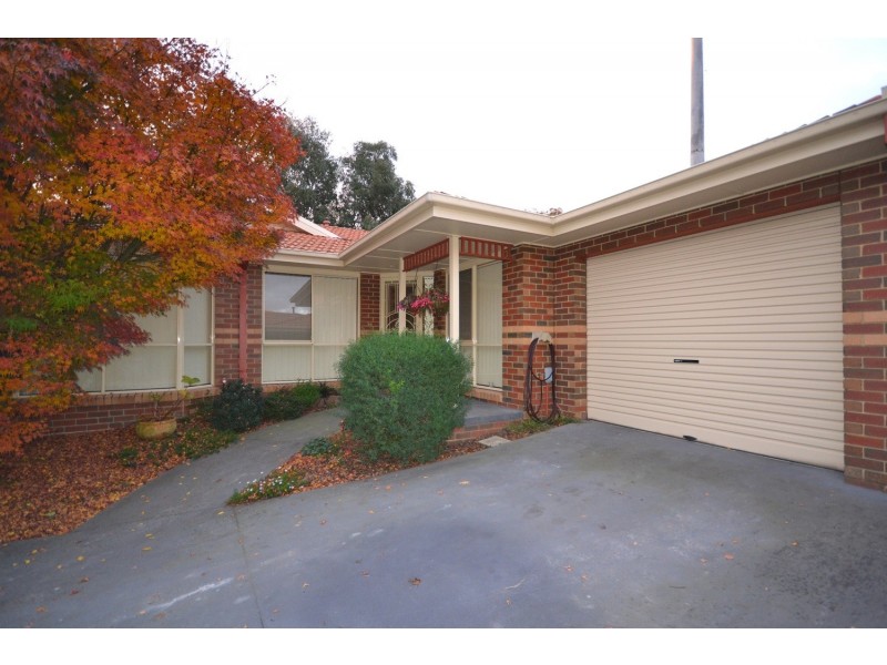 4/6 Devenish Avenue, Montrose VIC 3765