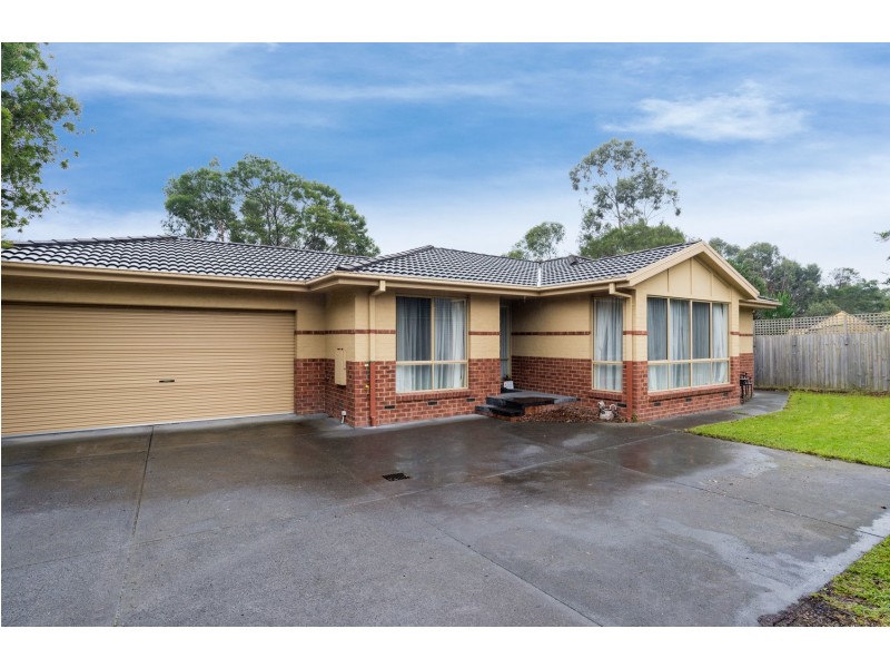 20a Dryden Concourse, Mooroolbark VIC 3138
