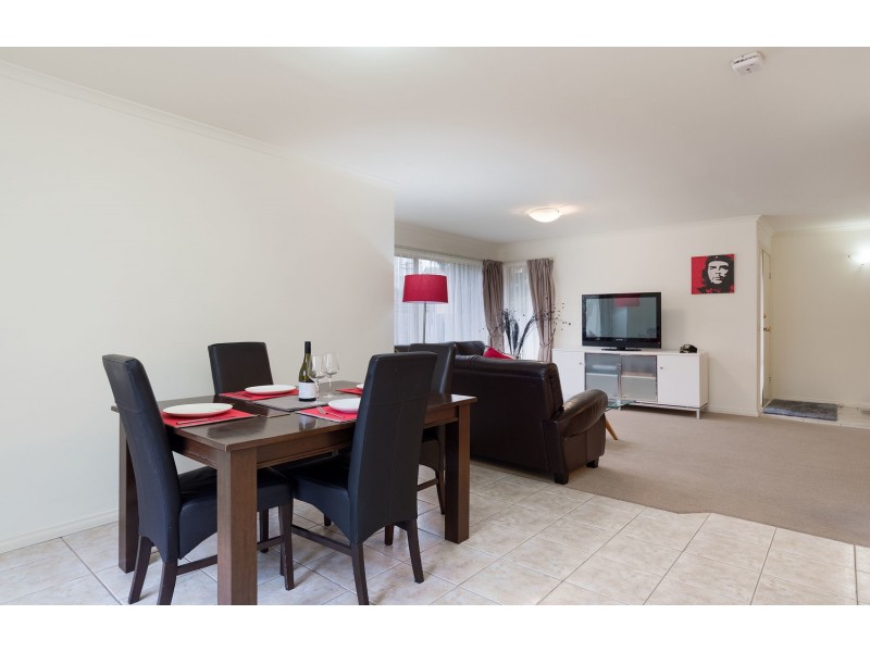 20a Dryden Concourse, Mooroolbark VIC 3138