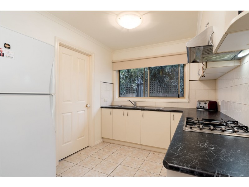 20a Dryden Concourse, Mooroolbark VIC 3138