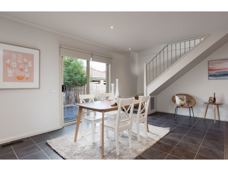 3/12 Laird Street, Croydon VIC 3136