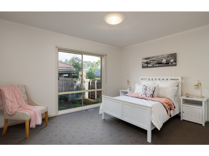 3/12 Laird Street, Croydon VIC 3136