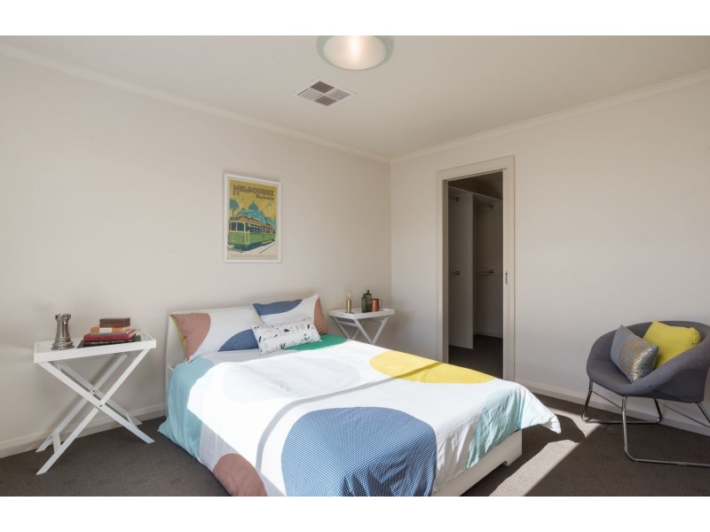 3/12 Laird Street, Croydon VIC 3136