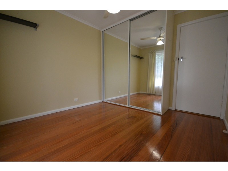 98 Winyard Drive, Mooroolbark VIC 3138