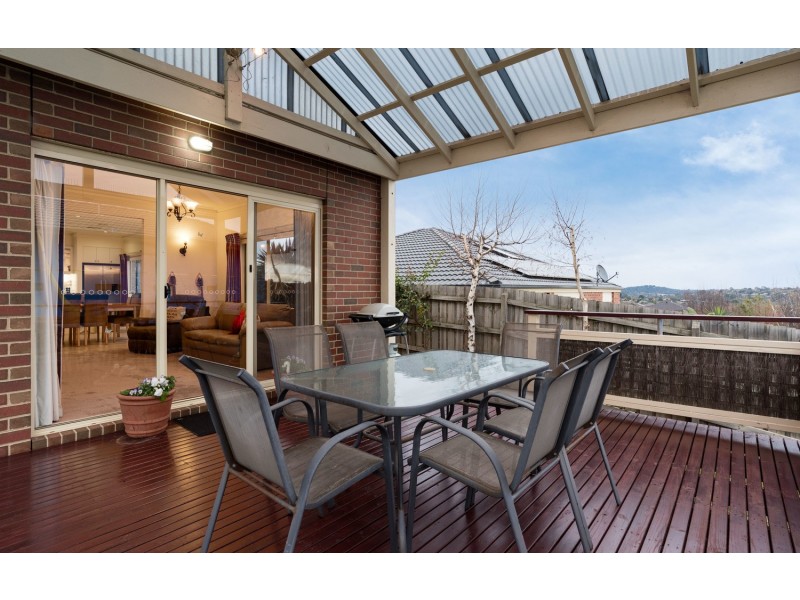 67 Larbert Road, Mooroolbark VIC 3138