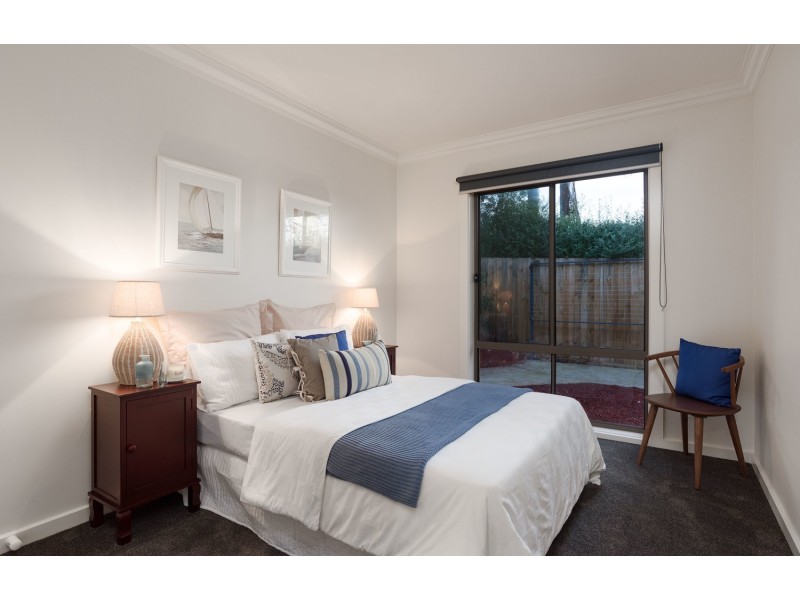 51a Longfellow Avenue, Mooroolbark VIC 3138