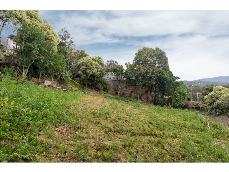 16 Cobden Crescent, Lilydale VIC 3140