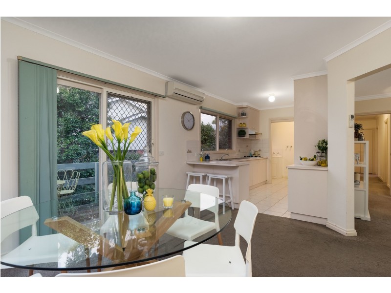 1/18-20 Hull Road, Croydon VIC 3136