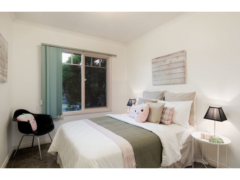 1/18-20 Hull Road, Croydon VIC 3136