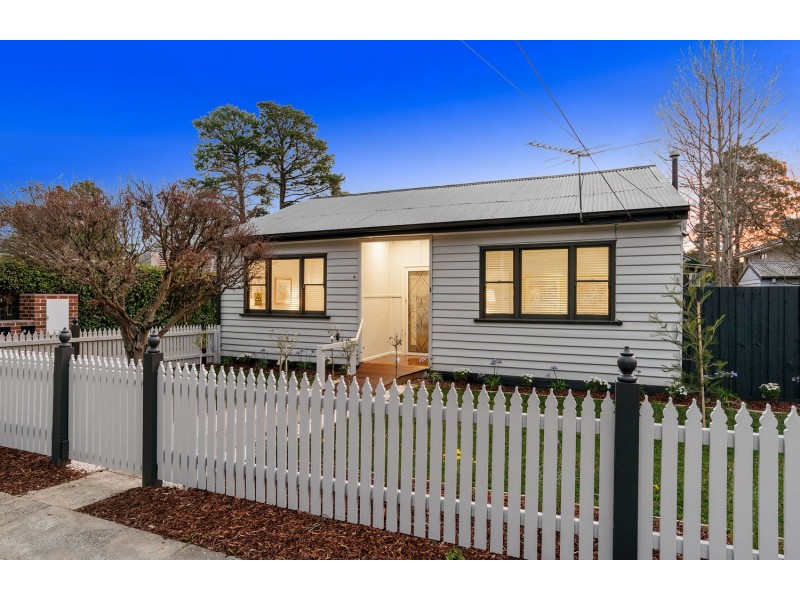 15 Farnley Street, Croydon VIC 3136