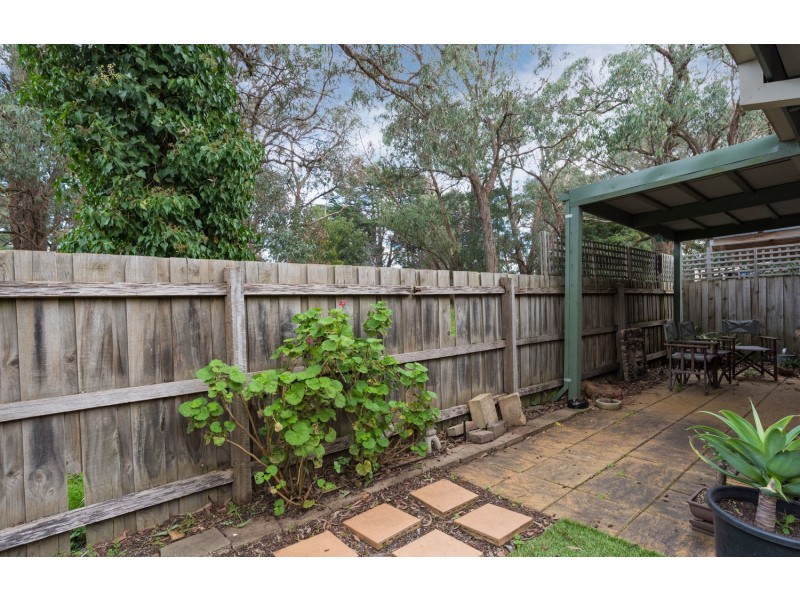 1/10 Pleasant Street, Kilsyth VIC 3137