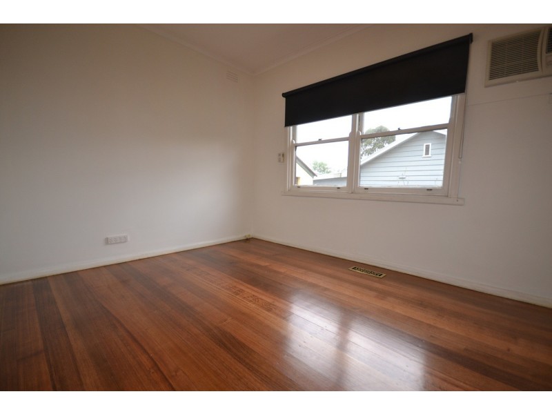 86 Mount View Parade, Croydon VIC 3136