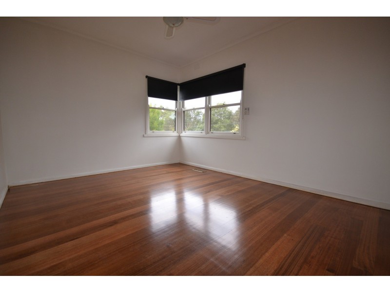 86 Mount View Parade, Croydon VIC 3136