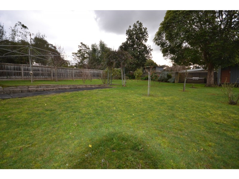 86 Mount View Parade, Croydon VIC 3136