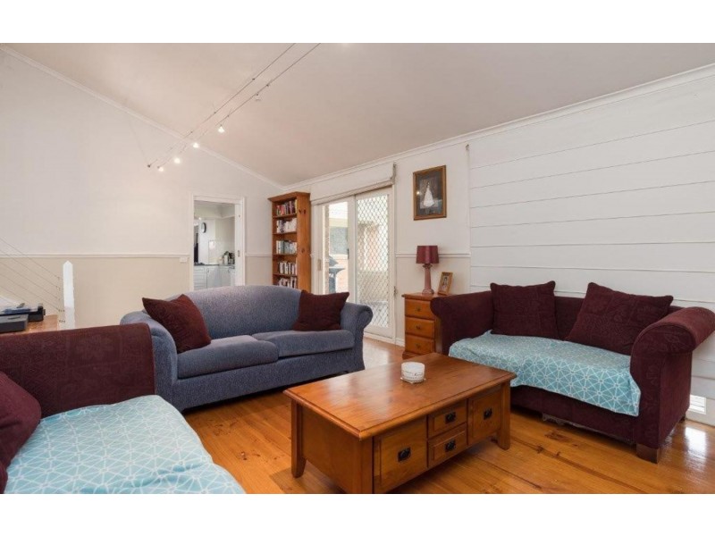 4 Oakbank Court, Mooroolbark VIC 3138