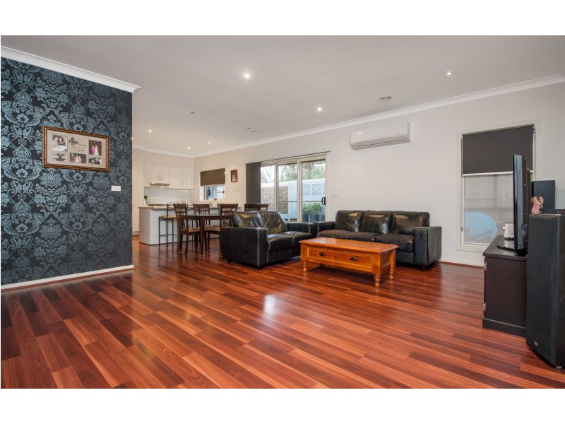 3/5 Contour Court, Chirnside Park VIC 3116