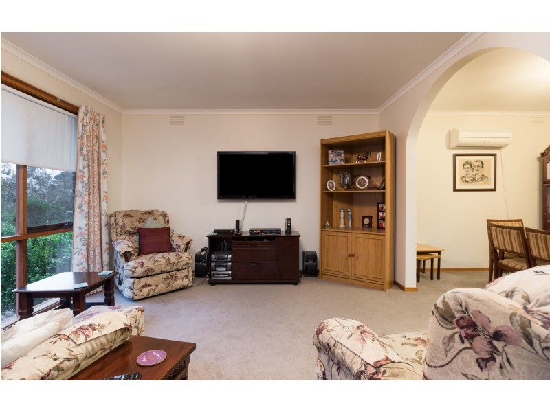 9 Cornelia Close, Kilsyth VIC 3137