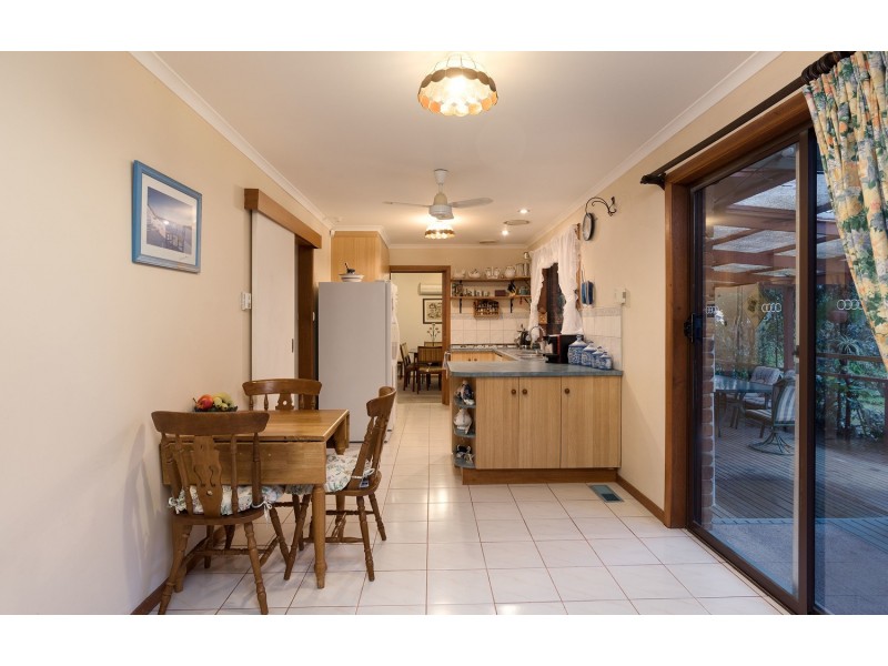 9 Cornelia Close, Kilsyth VIC 3137