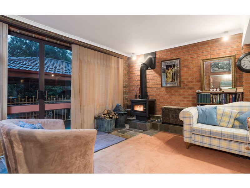 9 Cornelia Close, Kilsyth VIC 3137