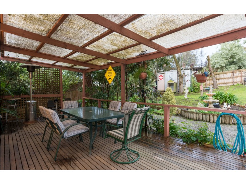 9 Cornelia Close, Kilsyth VIC 3137