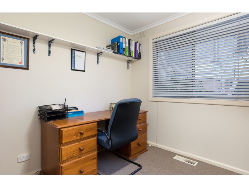 14 Central Avenue, Mooroolbark VIC 3138