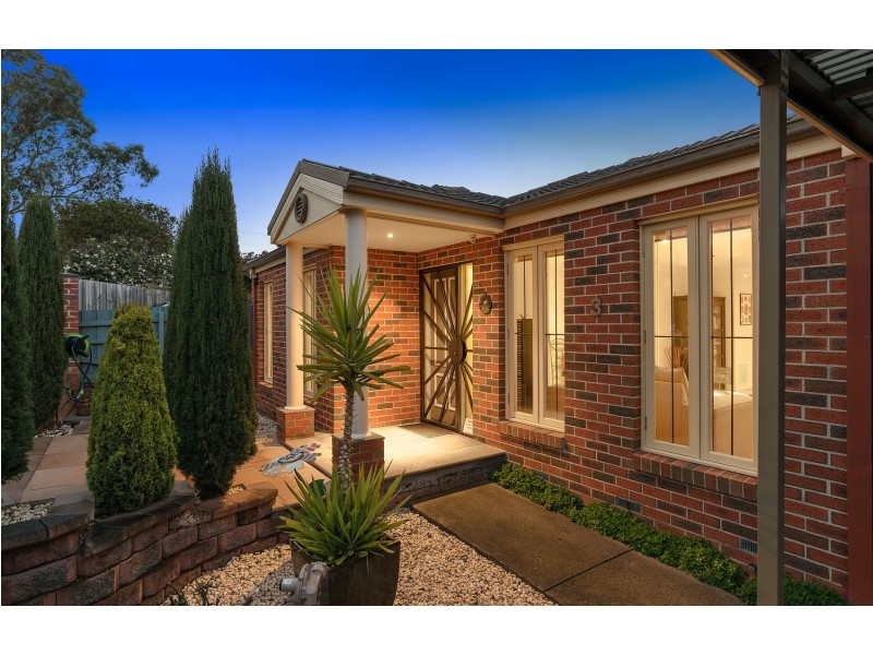 3 Diane Crescent, Mooroolbark VIC 3138