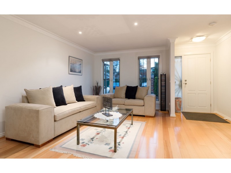 3 Diane Crescent, Mooroolbark VIC 3138