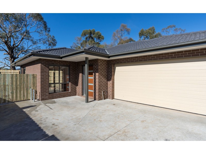 31 Balcombe Avenue, Mooroolbark VIC 3138