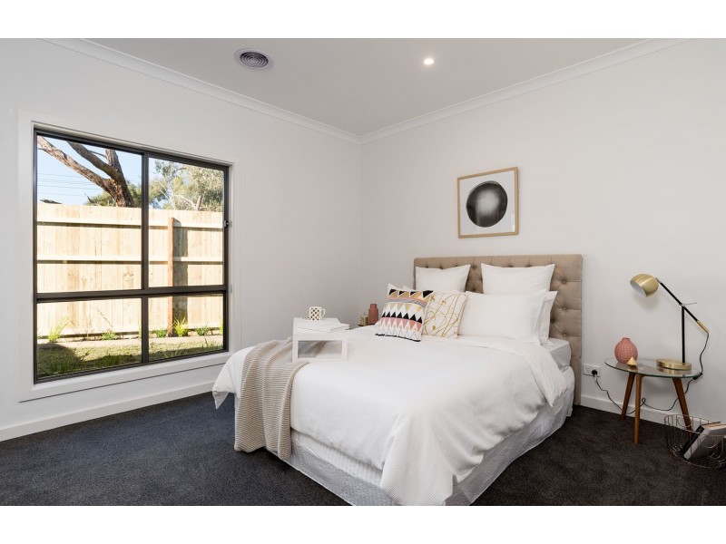 31 Balcombe Avenue, Mooroolbark VIC 3138