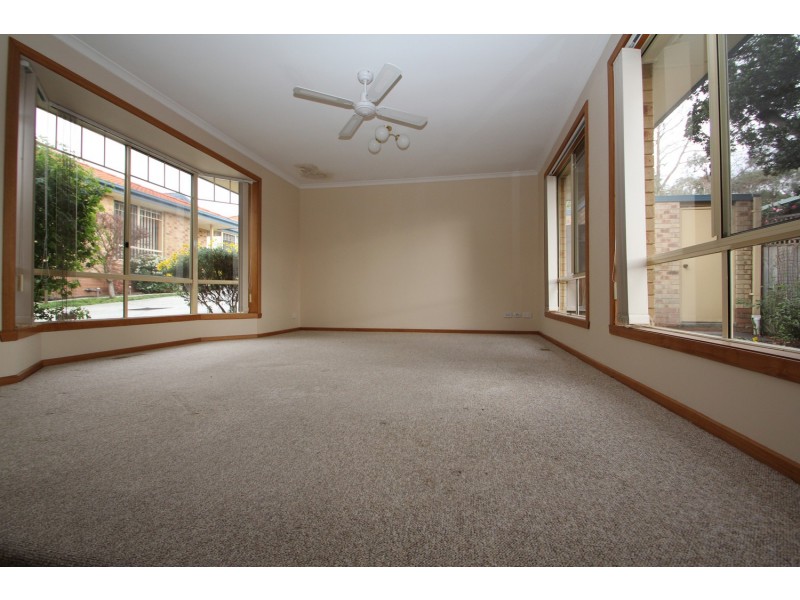 2/6 Ray Street, Croydon VIC 3136