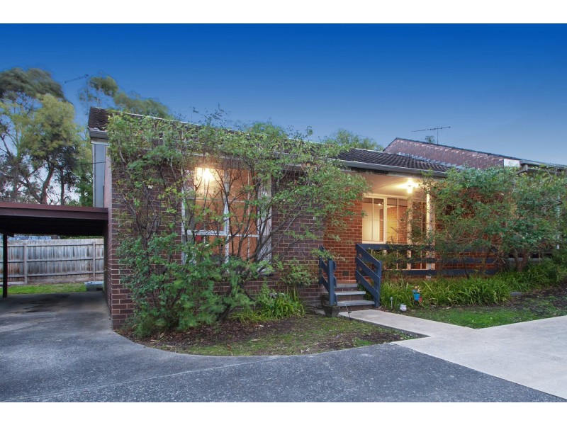 2/64 Warrien Road, Croydon VIC 3136