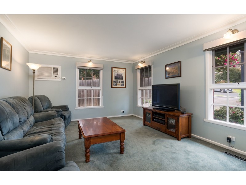 69 Birkenhead Drive, Kilsyth VIC 3137