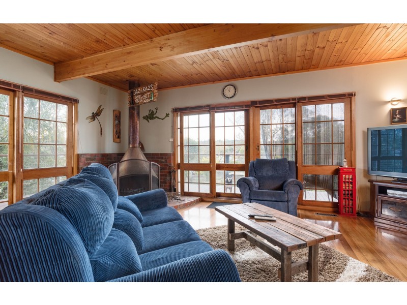 69 Birkenhead Drive, Kilsyth VIC 3137