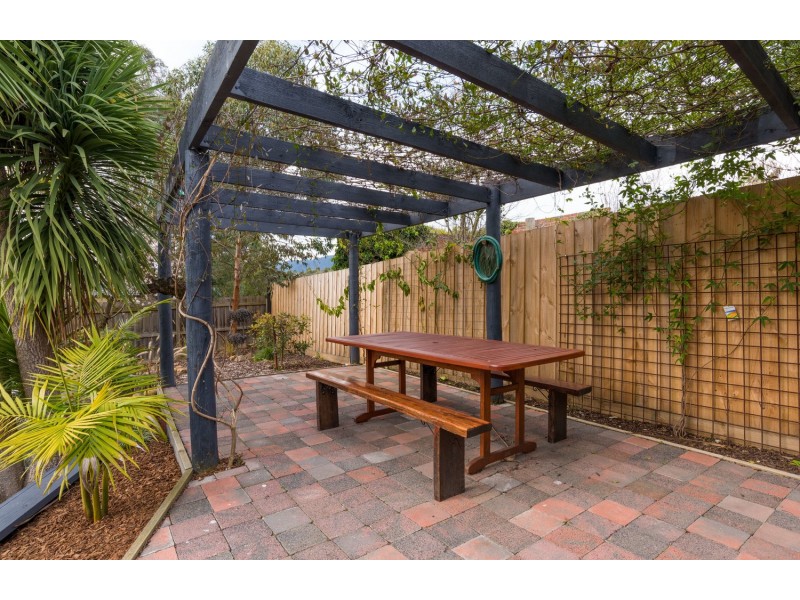 69 Birkenhead Drive, Kilsyth VIC 3137