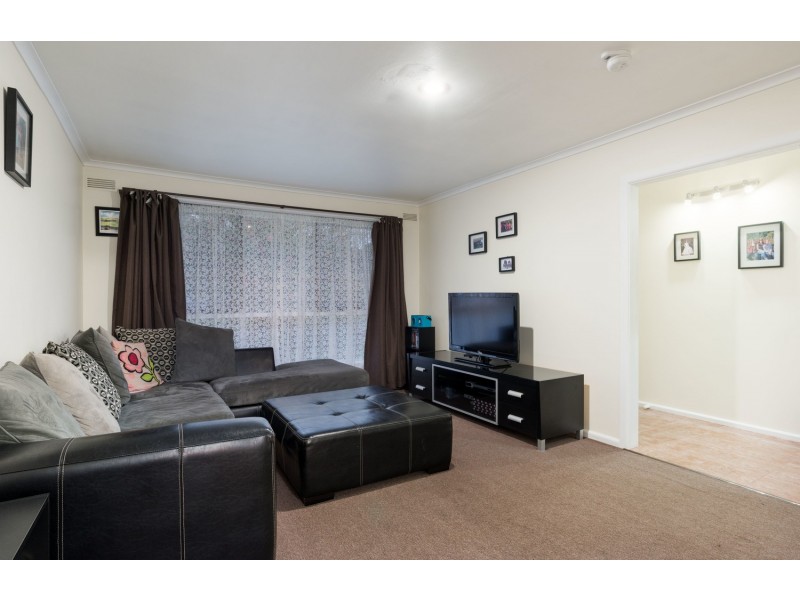 45 Balmoral Street, Kilsyth VIC 3137